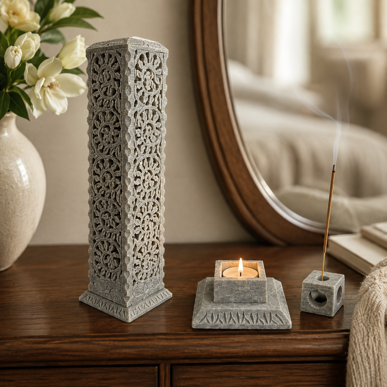 Timeless Long Marble Stand